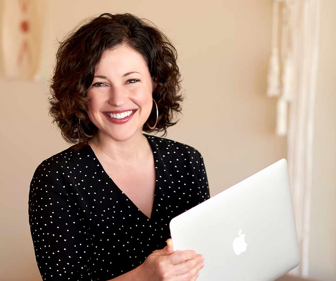 Nora Murray customer of Rephonic